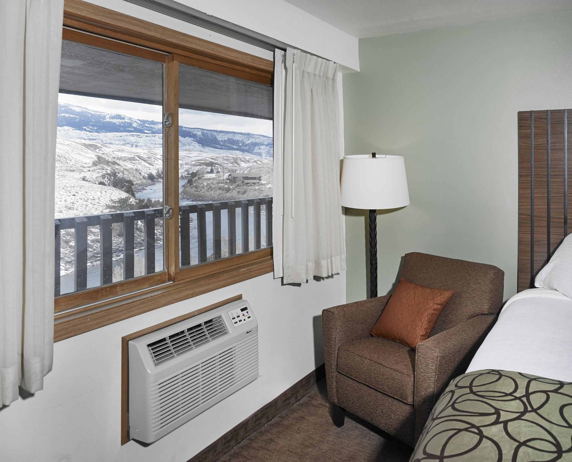 The Ridgeline Hotel At Yellowstone, Ascend Hotel Collection Гардинер Экстерьер фото